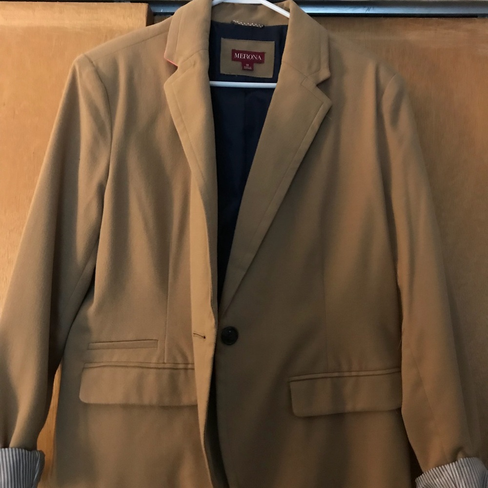camel color blazer size 18
